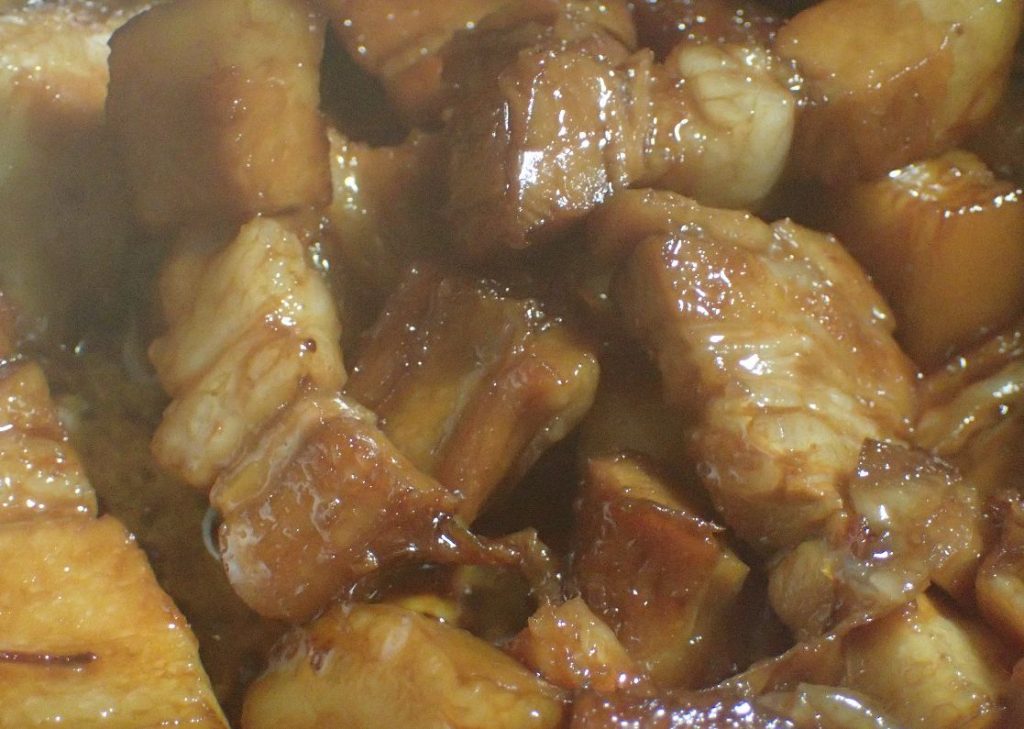 沖縄家庭料理、豚の三枚肉・角煮